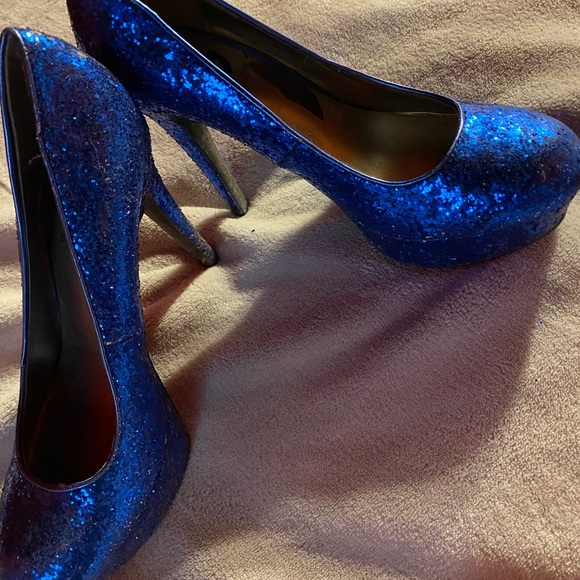 Blue sparkle heels - Picture 3 of 4
